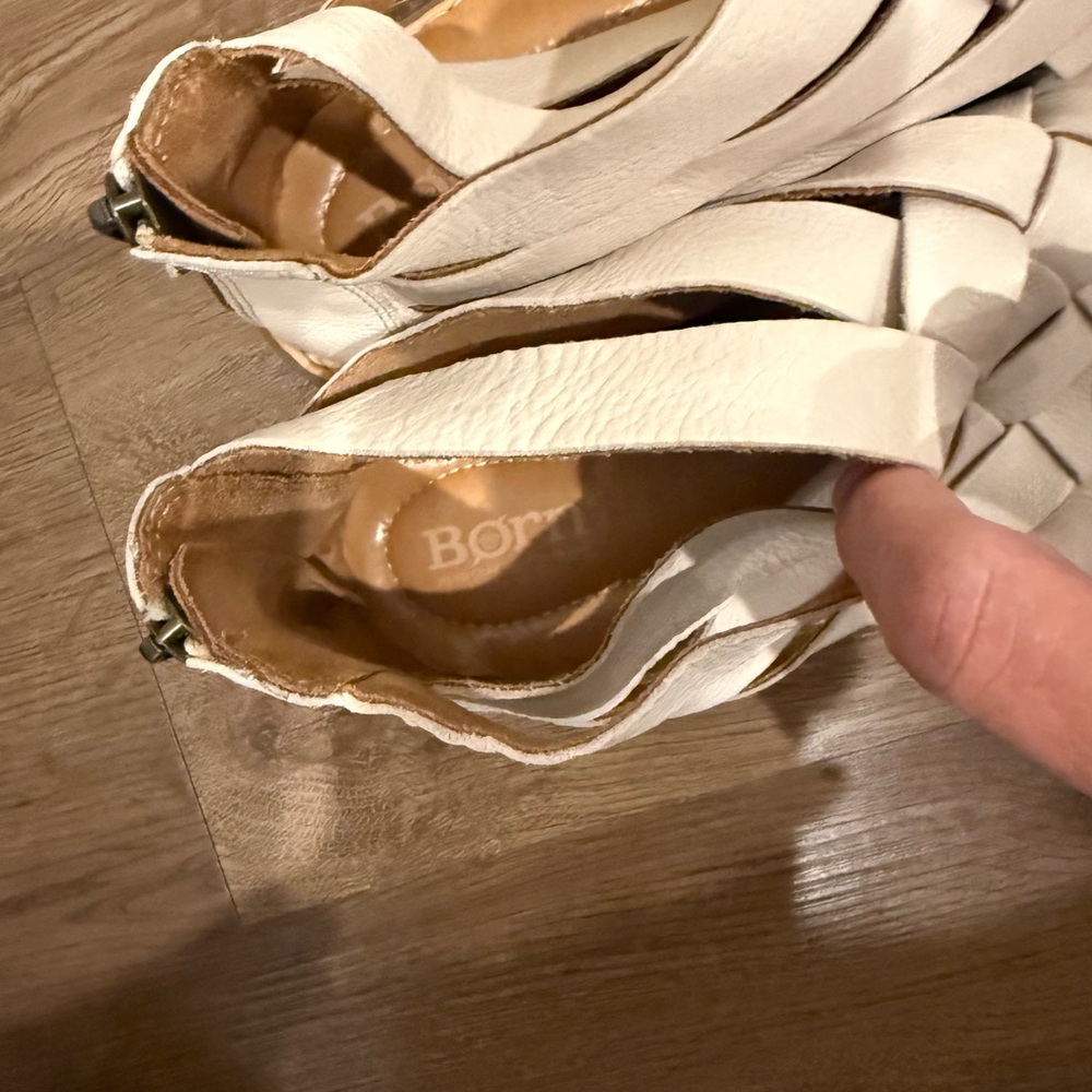 Born Woven Leather Women’s Sandals in Cream Size - Picture 5 of 10